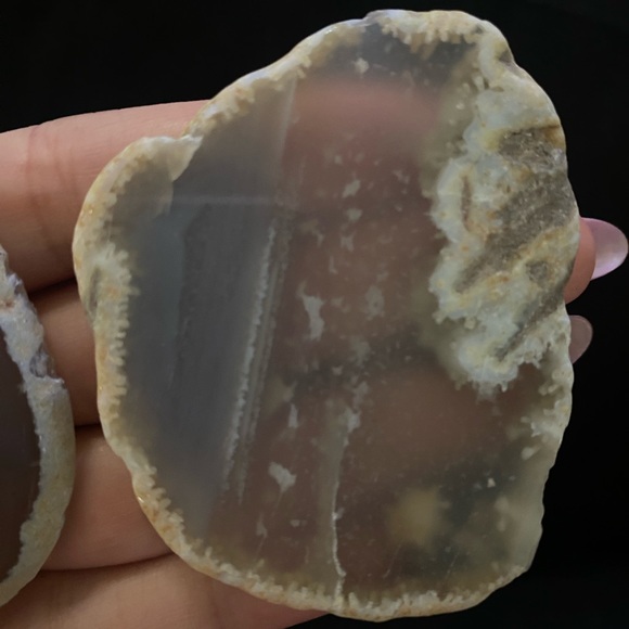 3 agate slice bundle. - Picture 3 of 7